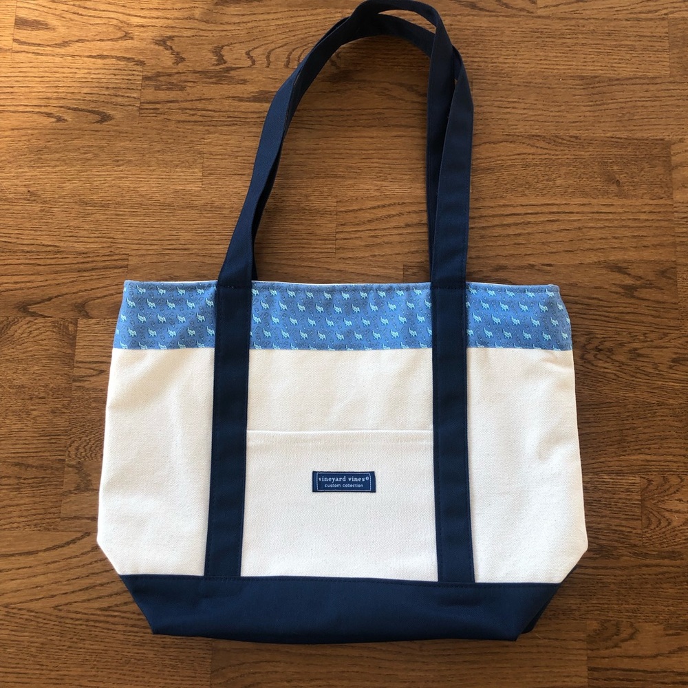 Vineyard vines canvas tote